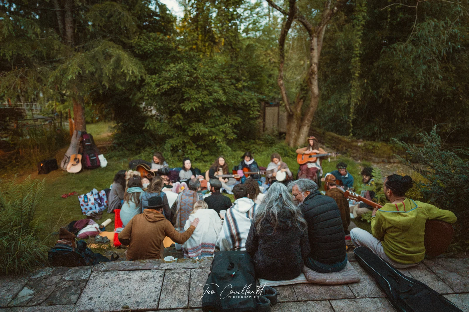 Musicians Gathering — Le Moulin d’Abondance — event photograph 29
