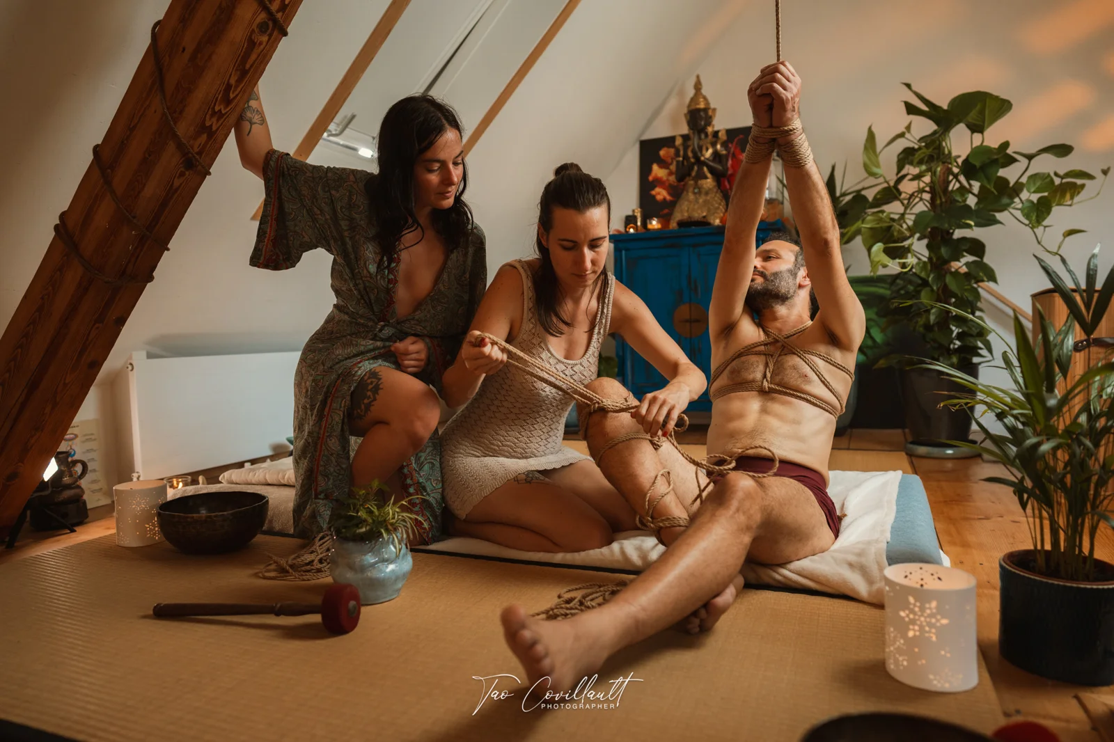 Elise — Massage & Shibari session — photograph 135