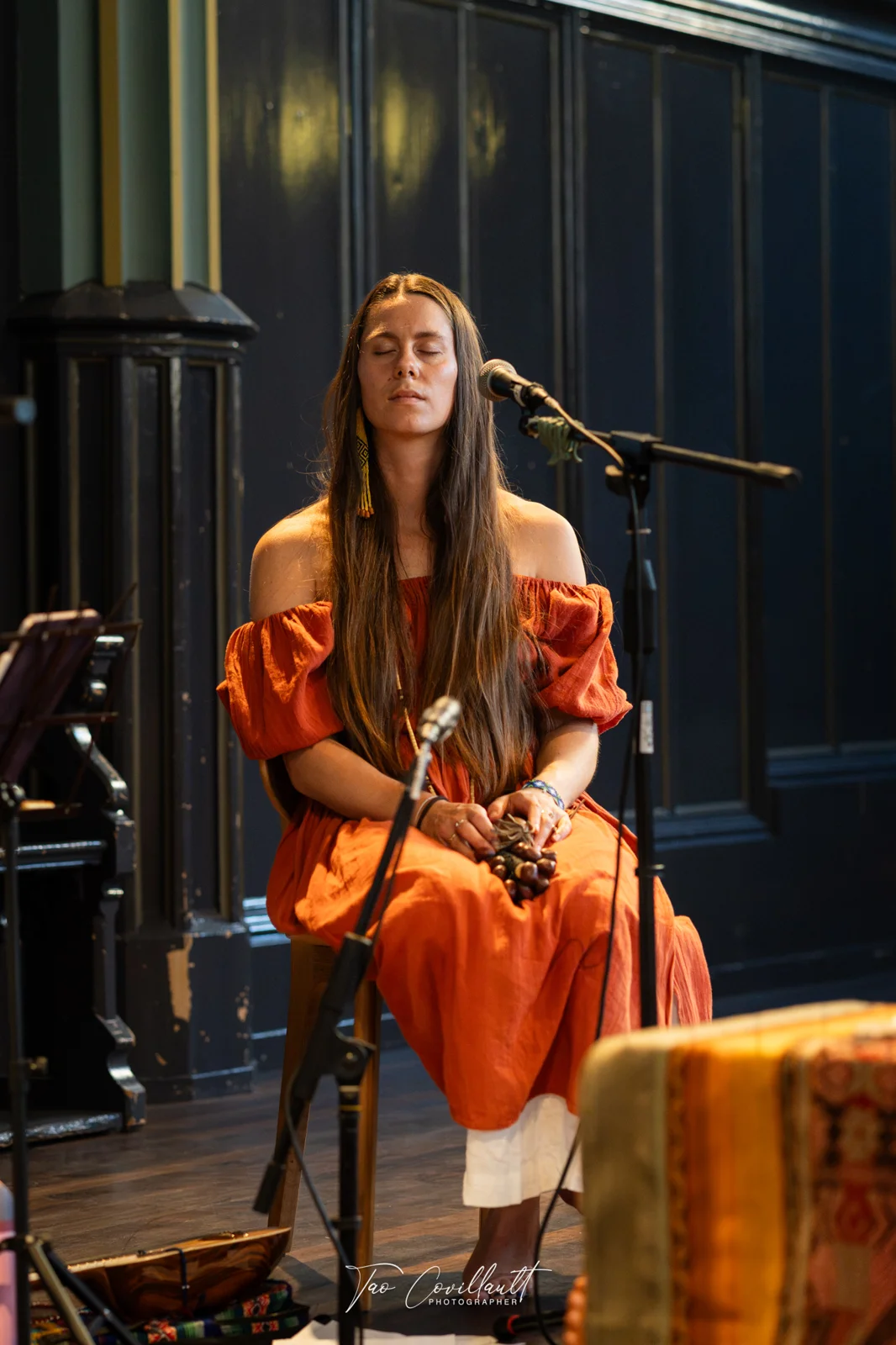 Lisa Anuloma — Album Pre-Release Concert — event photograph 38